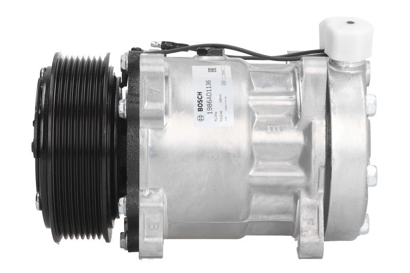 1 986 AD1 136 BOSCH 1 986 AD1 136 компресор за климатик 12 V, R134a, PAG 46, SD7H15, 8 канала и шайба 119 mm за CASE IH.