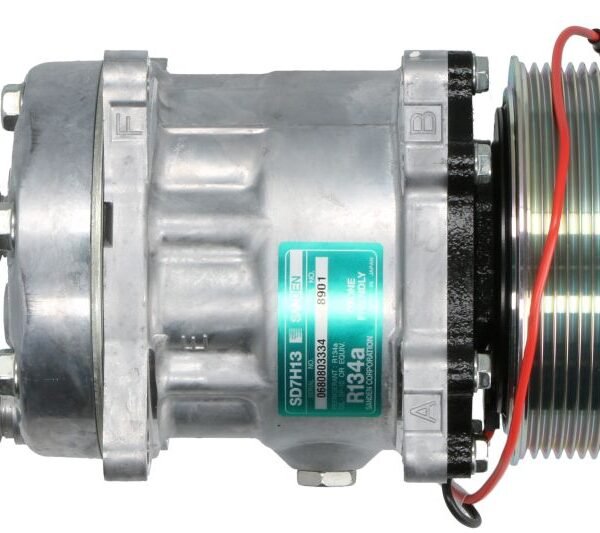 Sanden SD7H13-8901 компресор за климатик 12 V, R134a, PAG 100, 8 канала за New Holland CS, TC, TF и TX серии.